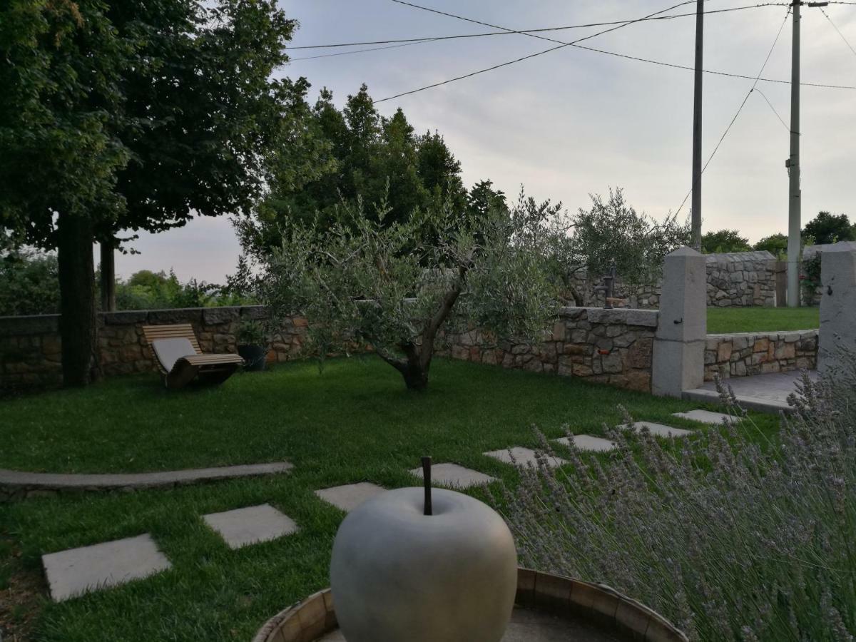 Agriturismo Ostrouska Sgonico Luaran gambar